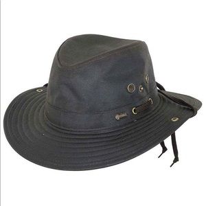 Outback Trading Co. Oilskin River Guide Hat Small